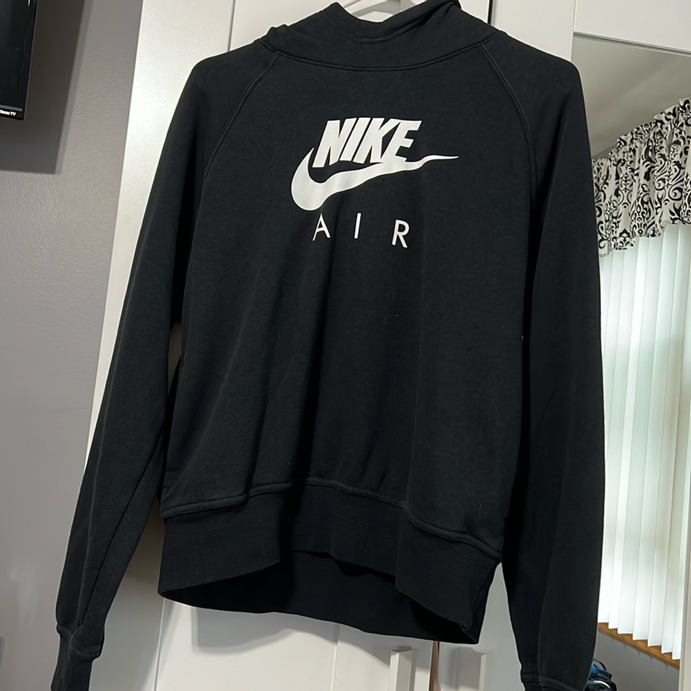 Nike woman’s hoodie